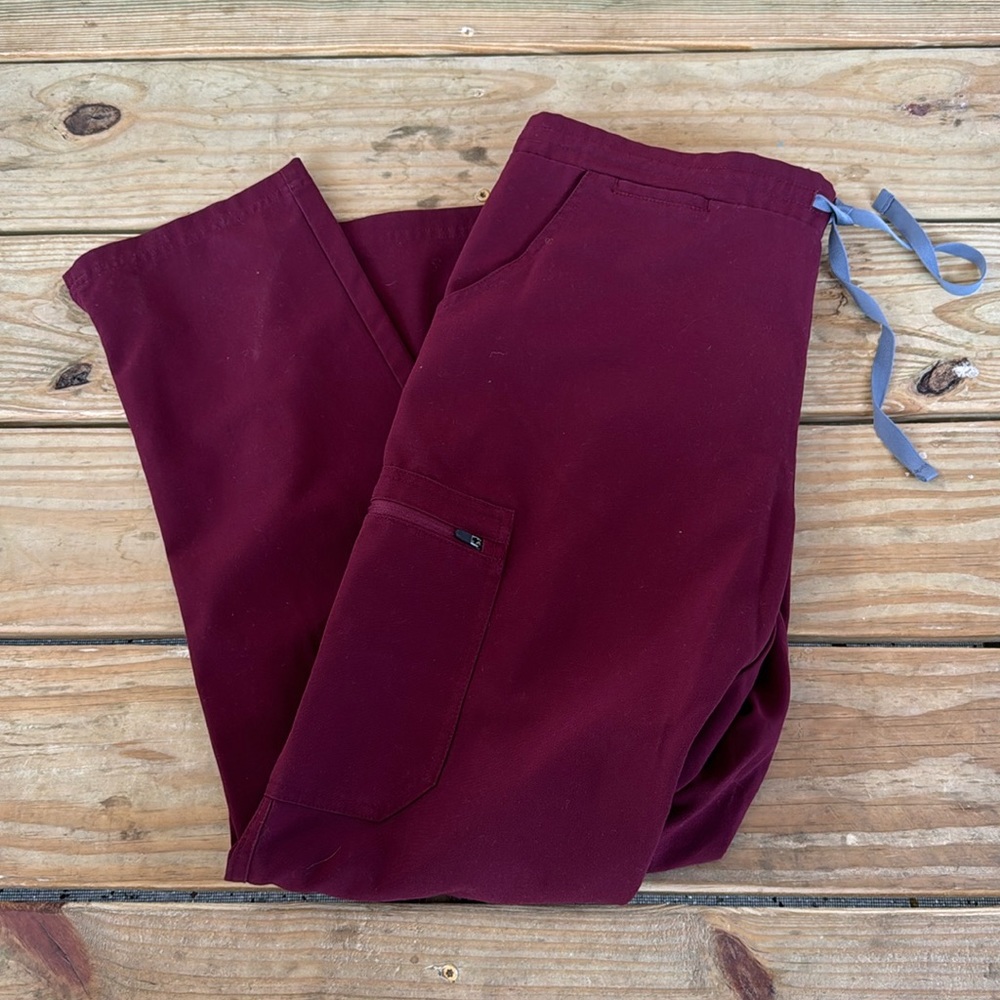 Figs wine /burgandy technical collection scrub pant. Size medium.